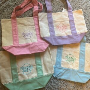 Trader Joe's Pastel Mini Tote Bag Full Set of
4. NWT